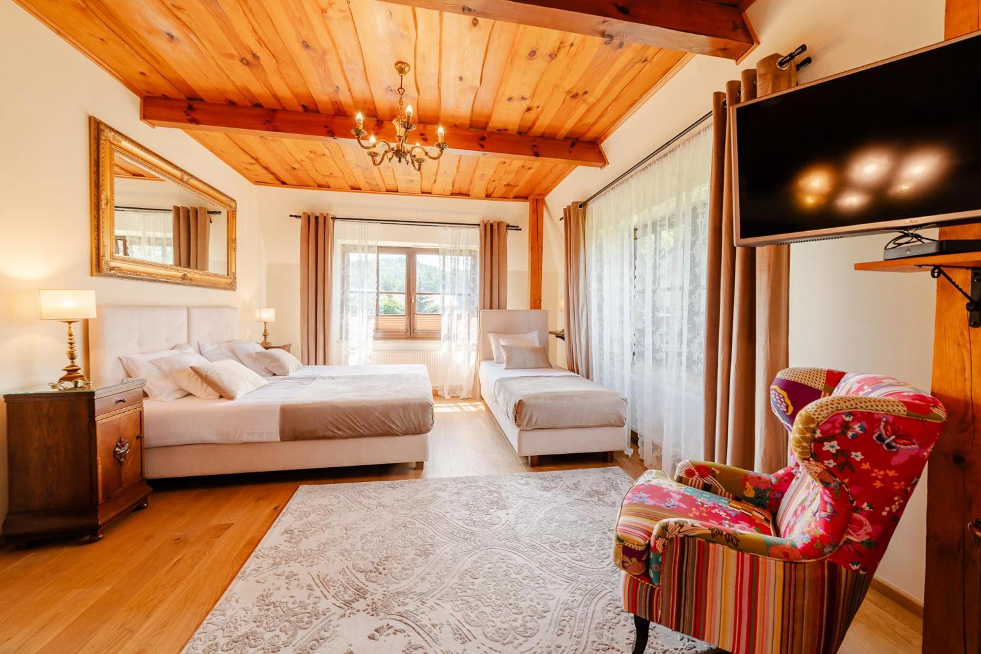Retrohouse - Wypoczynek Dla Doroslych, B&B Реда Екстер'єр фото